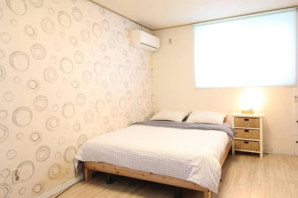Lägenhet Cozy Home Between Konkuk Univ & Han River Park Seoul Sydkorea